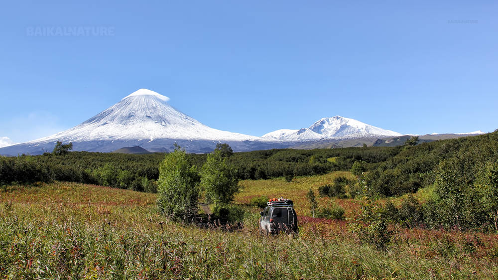 Дорога к вулкану. Вулкан Ключевская сопка. (4800 м) - самый высокий активный вулкан Евразии.